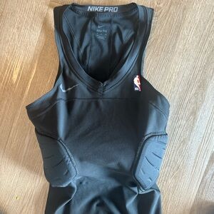 NBA PADDED COMPRESSION TANK Nike Pro Black NBA Sleeveless Top